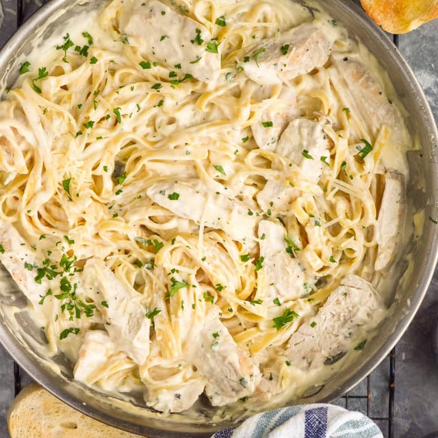 Chicken Alfredo Pasta.